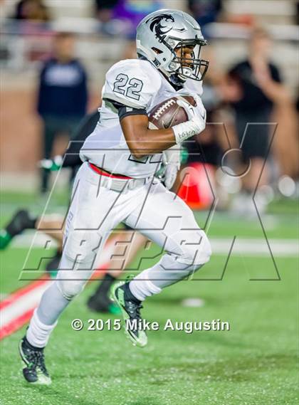 Thumbnail 2 in Guyer vs. Carroll (UIL 6A D2 Area Playoff) photogallery.