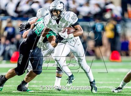 Thumbnail 3 in Guyer vs. Carroll (UIL 6A D2 Area Playoff) photogallery.
