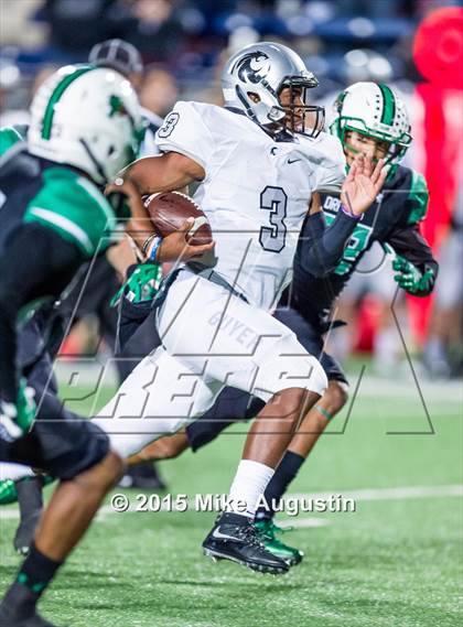 Thumbnail 3 in Guyer vs. Carroll (UIL 6A D2 Area Playoff) photogallery.