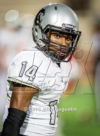 Thumbnail 1 in Guyer vs. Carroll (UIL 6A D2 Area Playoff) photogallery.
