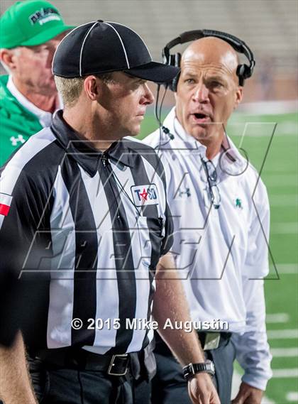 Thumbnail 3 in Guyer vs. Carroll (UIL 6A D2 Area Playoff) photogallery.
