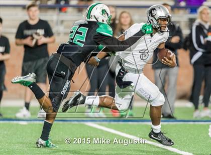 Thumbnail 3 in Guyer vs. Carroll (UIL 6A D2 Area Playoff) photogallery.