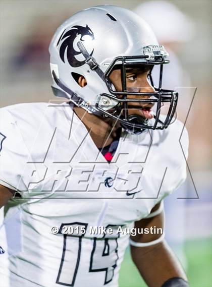 Thumbnail 1 in Guyer vs. Carroll (UIL 6A D2 Area Playoff) photogallery.