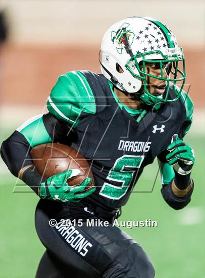 Thumbnail 1 in Guyer vs. Carroll (UIL 6A D2 Area Playoff) photogallery.