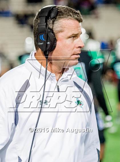 Thumbnail 2 in Guyer vs. Carroll (UIL 6A D2 Area Playoff) photogallery.