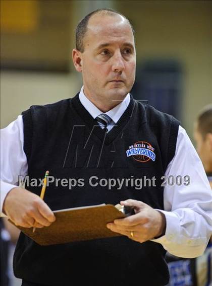 Thumbnail 1 in Milwaukee South vs. Waukesha West (Converse Eastbay Classic) photogallery.