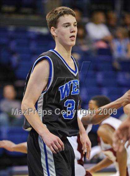 Thumbnail 1 in Milwaukee South vs. Waukesha West (Converse Eastbay Classic) photogallery.