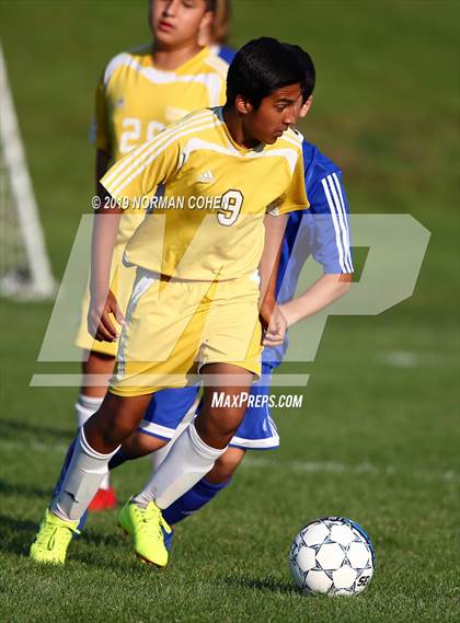 Thumbnail 1 in Carmel @ Lake Zurich photogallery.