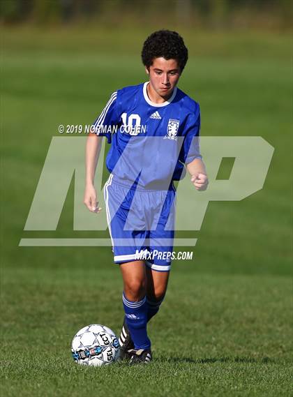 Thumbnail 3 in Carmel @ Lake Zurich photogallery.