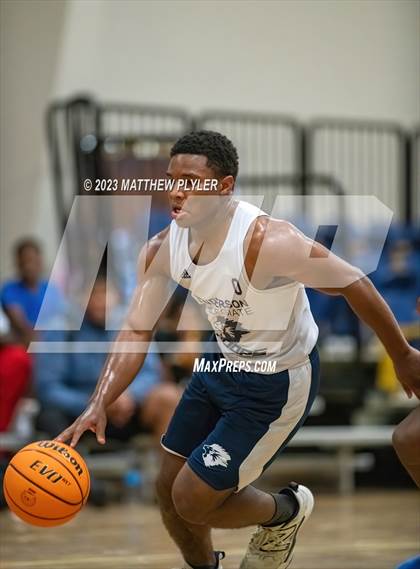 Thumbnail 2 in Henderson Collegiate vs James Cardinal McGuigan (CAN) photogallery.