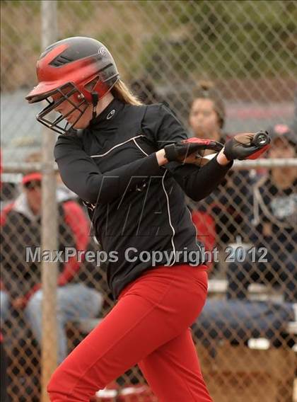 Thumbnail 2 in Mountain View Christian vs Carlin (Spring Slam Tournament) photogallery.