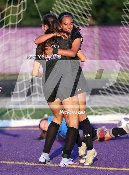 Thumbnail 3 in Page @ Ardrey Kell (NCHSAA 4A West Regional Final photogallery.