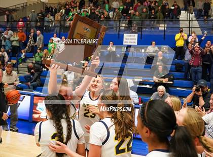 Thumbnail 3 in Clinton Central vs. Marquette Catholic (IHSAA 1A Semi-State 7 Championship) photogallery.