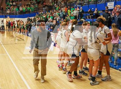 Thumbnail 2 in Clinton Central vs. Marquette Catholic (IHSAA 1A Semi-State 7 Championship) photogallery.
