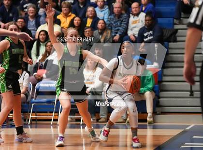 Thumbnail 2 in Clinton Central vs. Marquette Catholic (IHSAA 1A Semi-State 7 Championship) photogallery.