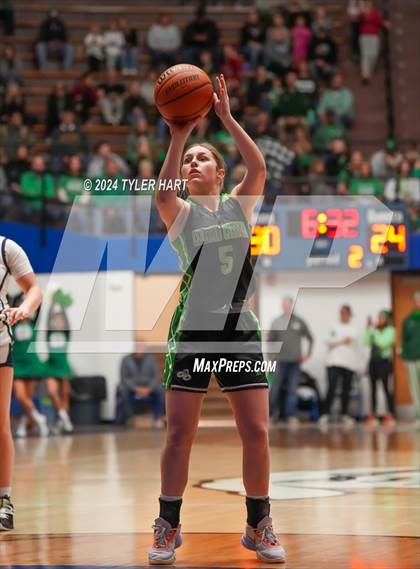 Thumbnail 3 in Clinton Central vs. Marquette Catholic (IHSAA 1A Semi-State 7 Championship) photogallery.