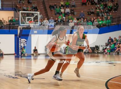 Thumbnail 3 in Clinton Central vs. Marquette Catholic (IHSAA 1A Semi-State 7 Championship) photogallery.