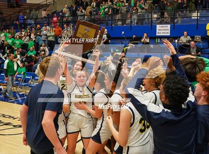 Thumbnail 2 in Clinton Central vs. Marquette Catholic (IHSAA 1A Semi-State 7 Championship) photogallery.