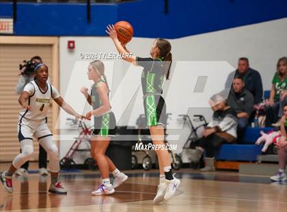Thumbnail 3 in Clinton Central vs. Marquette Catholic (IHSAA 1A Semi-State 7 Championship) photogallery.