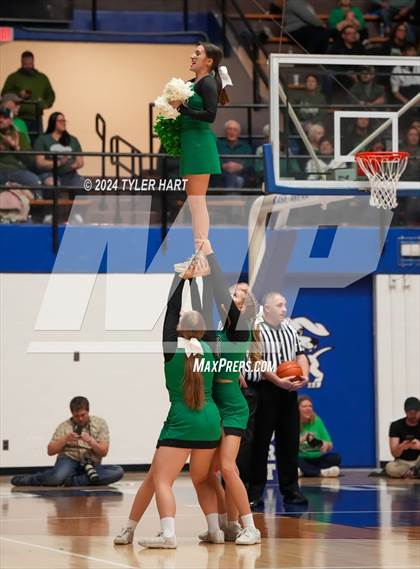 Thumbnail 1 in Clinton Central vs. Marquette Catholic (IHSAA 1A Semi-State 7 Championship) photogallery.