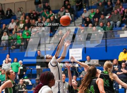 Thumbnail 1 in Clinton Central vs. Marquette Catholic (IHSAA 1A Semi-State 7 Championship) photogallery.