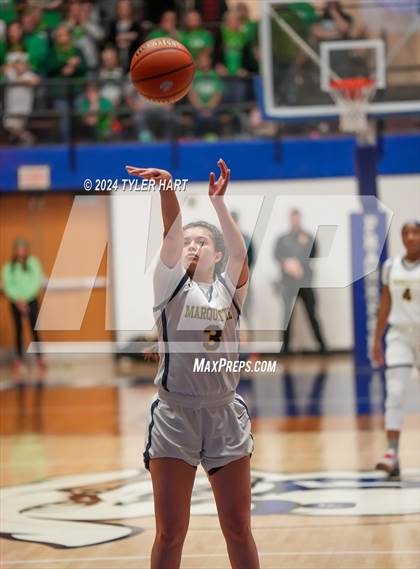 Thumbnail 3 in Clinton Central vs. Marquette Catholic (IHSAA 1A Semi-State 7 Championship) photogallery.