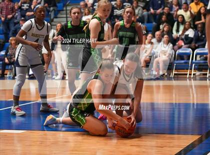 Thumbnail 3 in Clinton Central vs. Marquette Catholic (IHSAA 1A Semi-State 7 Championship) photogallery.