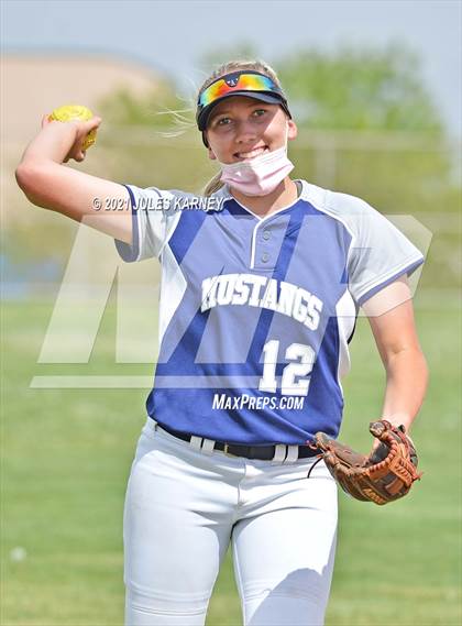 Thumbnail 1 in Palo Verde vs Shadow Ridge photogallery.