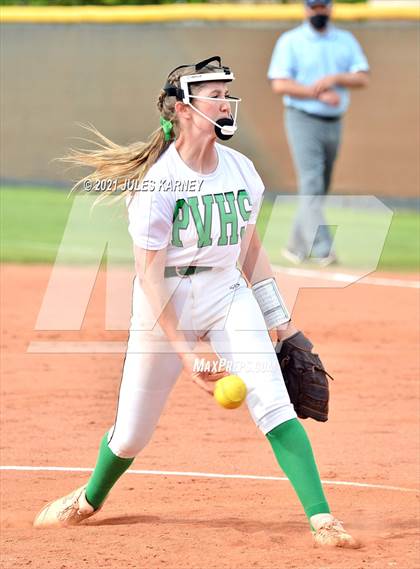 Thumbnail 3 in Palo Verde vs Shadow Ridge photogallery.