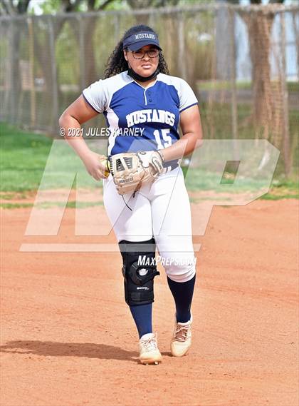 Thumbnail 2 in Palo Verde vs Shadow Ridge photogallery.