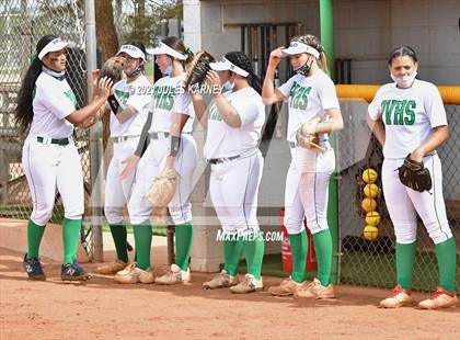 Thumbnail 3 in Palo Verde vs Shadow Ridge photogallery.