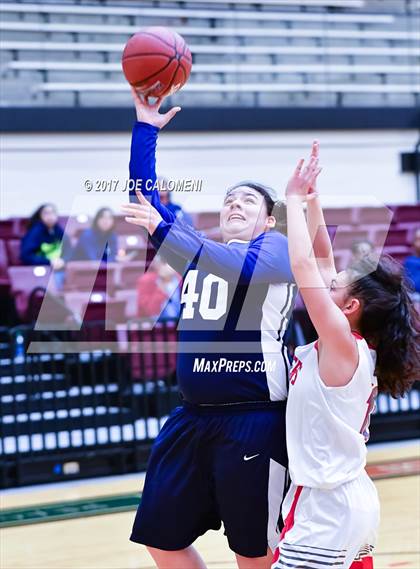Thumbnail 3 in Lee [Robert E.] vs Akins (NEISD Invitational) photogallery.