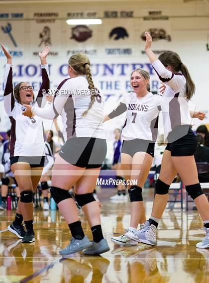 Thumbnail 2 in Elko vs Eureka (Yerington Tournament) photogallery.
