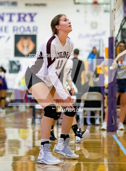 Thumbnail 2 in Elko vs Eureka (Yerington Tournament) photogallery.