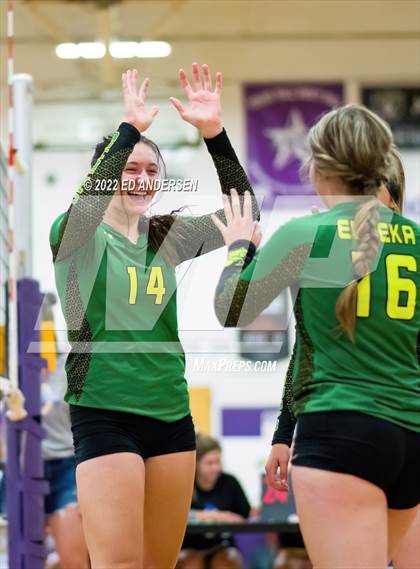 Thumbnail 2 in Elko vs Eureka (Yerington Tournament) photogallery.