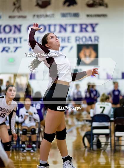 Thumbnail 1 in Elko vs Eureka (Yerington Tournament) photogallery.