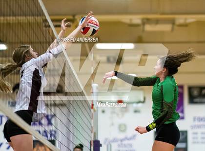 Thumbnail 1 in Elko vs Eureka (Yerington Tournament) photogallery.
