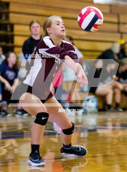 Thumbnail 2 in Elko vs Eureka (Yerington Tournament) photogallery.