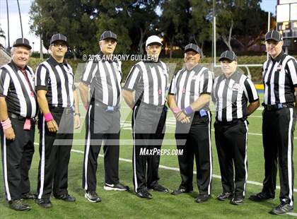 Thumbnail 2 in Mater Dei vs. Santa Margarita photogallery.