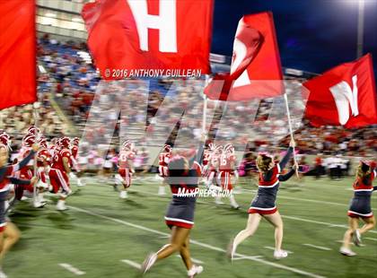 Thumbnail 3 in Mater Dei vs. Santa Margarita photogallery.