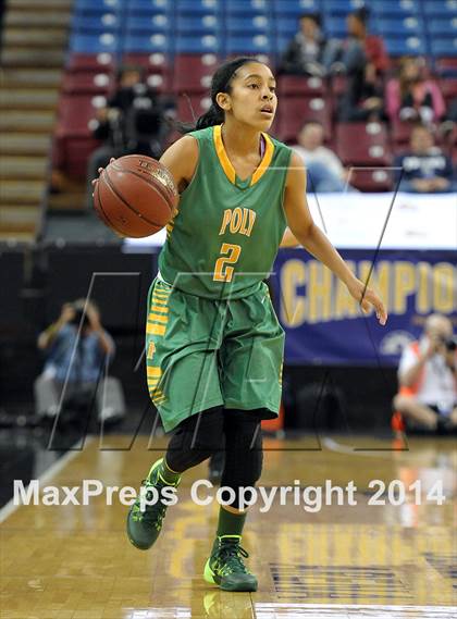 Thumbnail 2 in Salesian vs. Long Beach Poly (CIF State Open Open Division Final) photogallery.