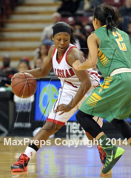 Thumbnail 1 in Salesian vs. Long Beach Poly (CIF State Open Open Division Final) photogallery.
