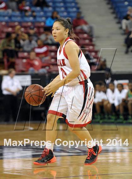 Thumbnail 3 in Salesian vs. Long Beach Poly (CIF State Open Open Division Final) photogallery.
