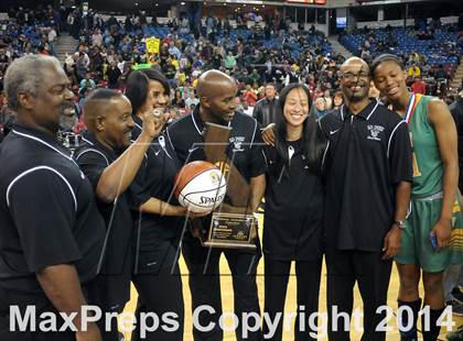 Thumbnail 2 in Salesian vs. Long Beach Poly (CIF State Open Open Division Final) photogallery.