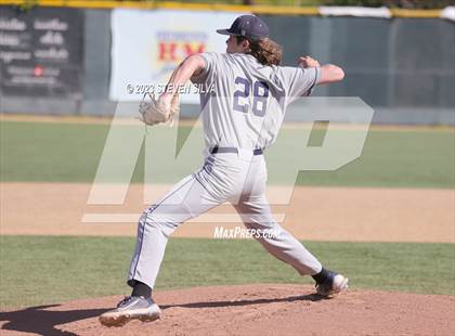 Thumbnail 2 in Elk Grove vs. Point Loma (72nd Annual San Diego Lions Tournament) photogallery.