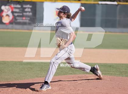 Thumbnail 3 in Elk Grove vs. Point Loma (72nd Annual San Diego Lions Tournament) photogallery.