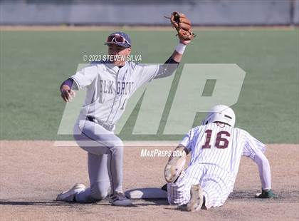 Thumbnail 3 in Elk Grove vs. Point Loma (72nd Annual San Diego Lions Tournament) photogallery.