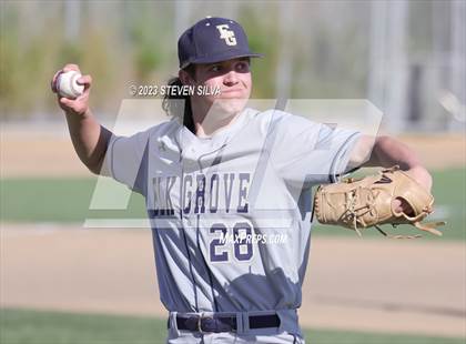 Thumbnail 1 in Elk Grove vs. Point Loma (72nd Annual San Diego Lions Tournament) photogallery.