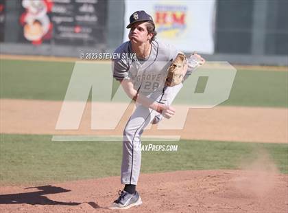 Thumbnail 1 in Elk Grove vs. Point Loma (72nd Annual San Diego Lions Tournament) photogallery.