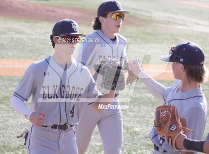 Thumbnail 2 in Elk Grove vs. Point Loma (72nd Annual San Diego Lions Tournament) photogallery.